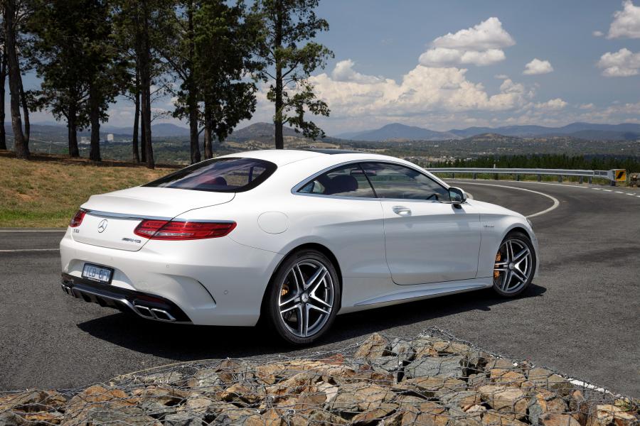  Mercedes-Benz S63 AMG Coupe 2015 года  (AU) (фото 8 из 17)
